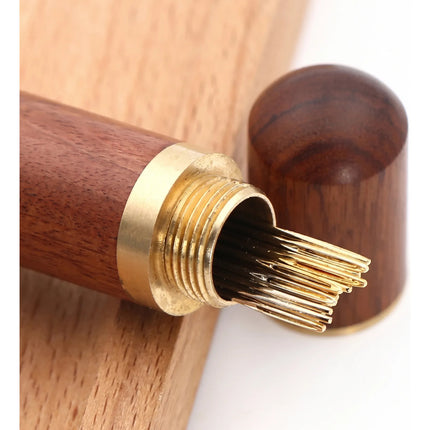 Juego De 30 Agujas Coser Con Estuche De Madera Organizador
