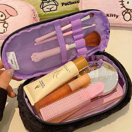 Cosmetiquera Afelpada Kuromi Hello Kitty Lapicera Kawaii